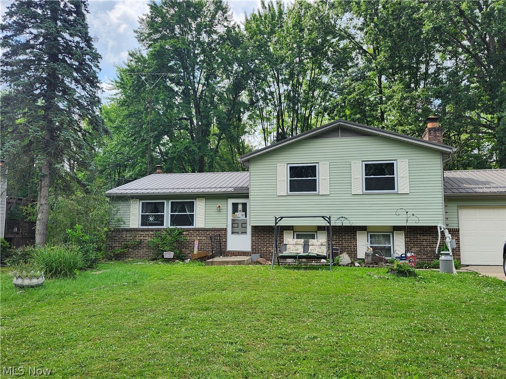 3528 Draper Avenue SE Property Photo 1