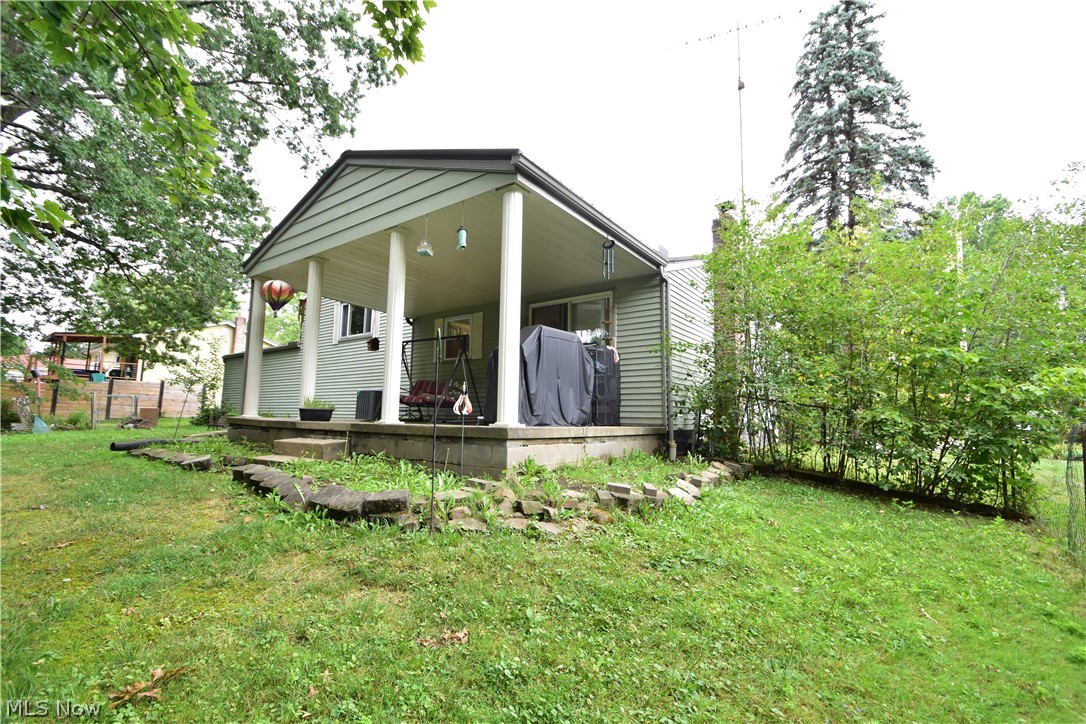 3528 Draper Avenue Se Property Photo 2