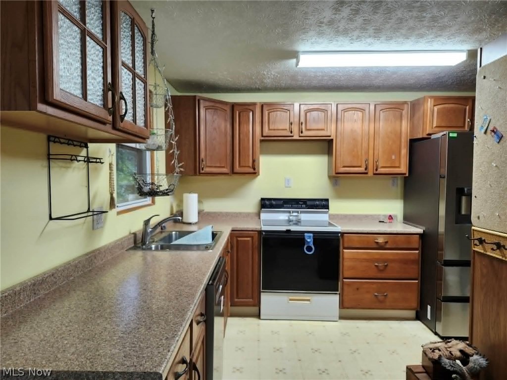 3528 Draper Avenue Se Property Photo 4