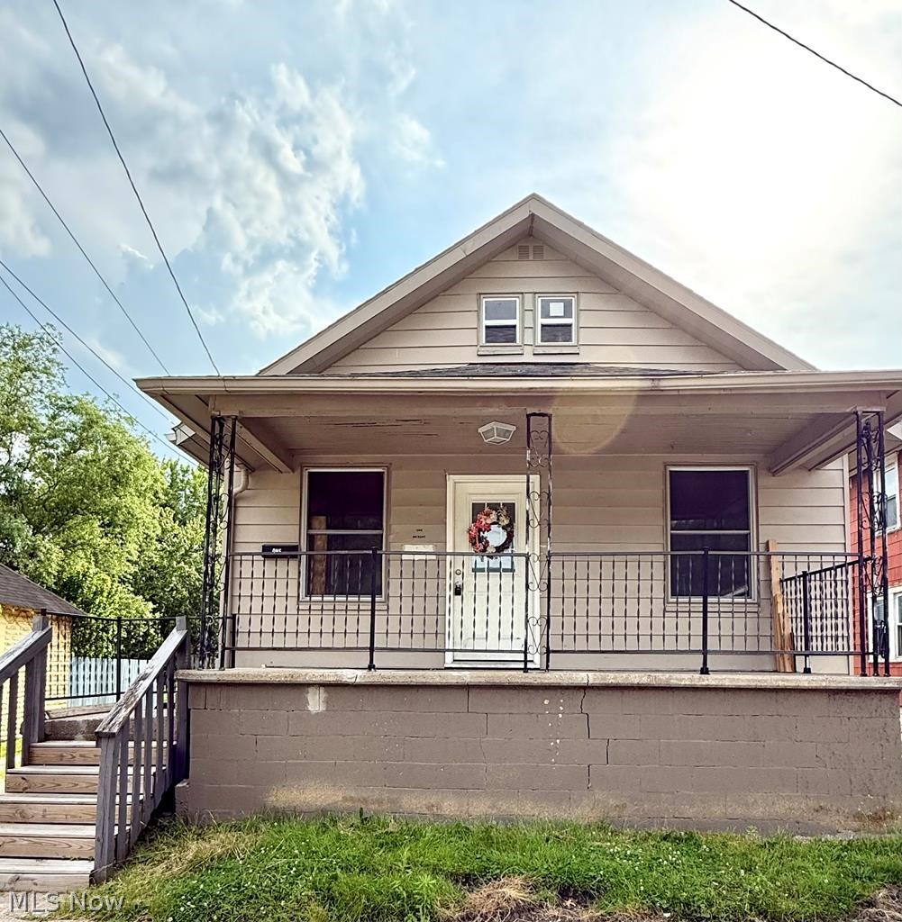 1 Hickory Avenue