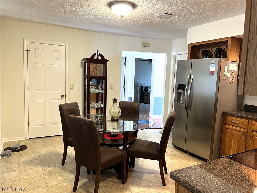 403 Rivers Edge Drive Property Photo 4