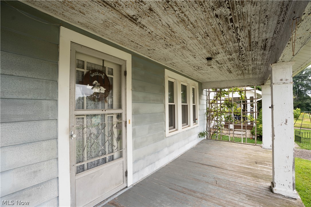 679 Arlington Avenue Property Photo 6