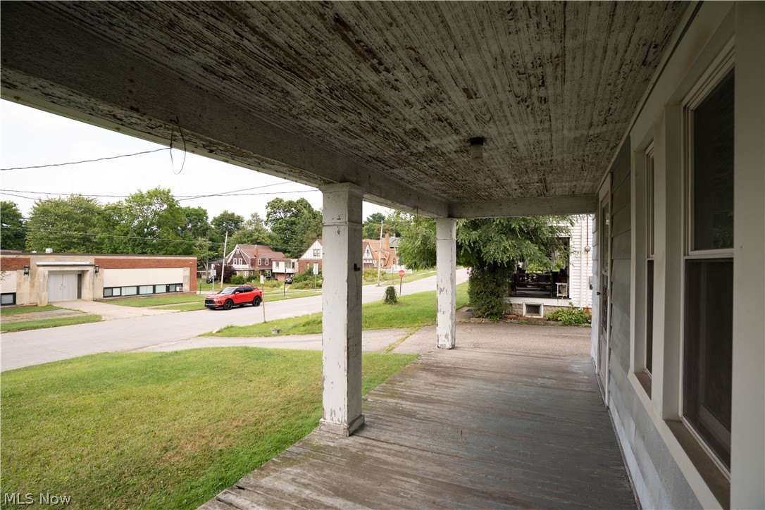 679 Arlington Avenue Property Photo 7