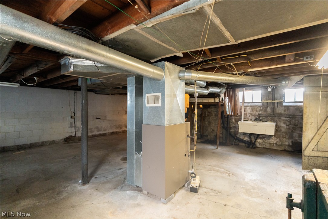 679 Arlington Avenue Property Photo 33