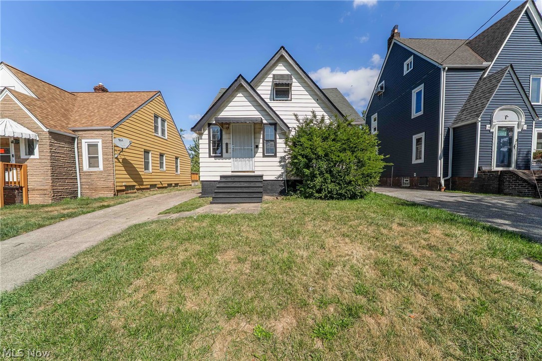 3995 E 154th Street Property Photo
