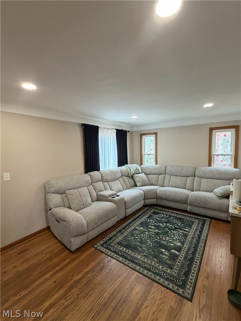 6209 Archmere Avenue Property Photo 6