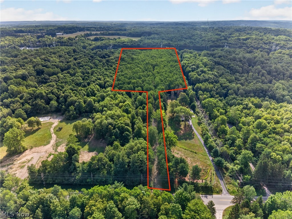 14493 Chillicothe Road Property Photo 1