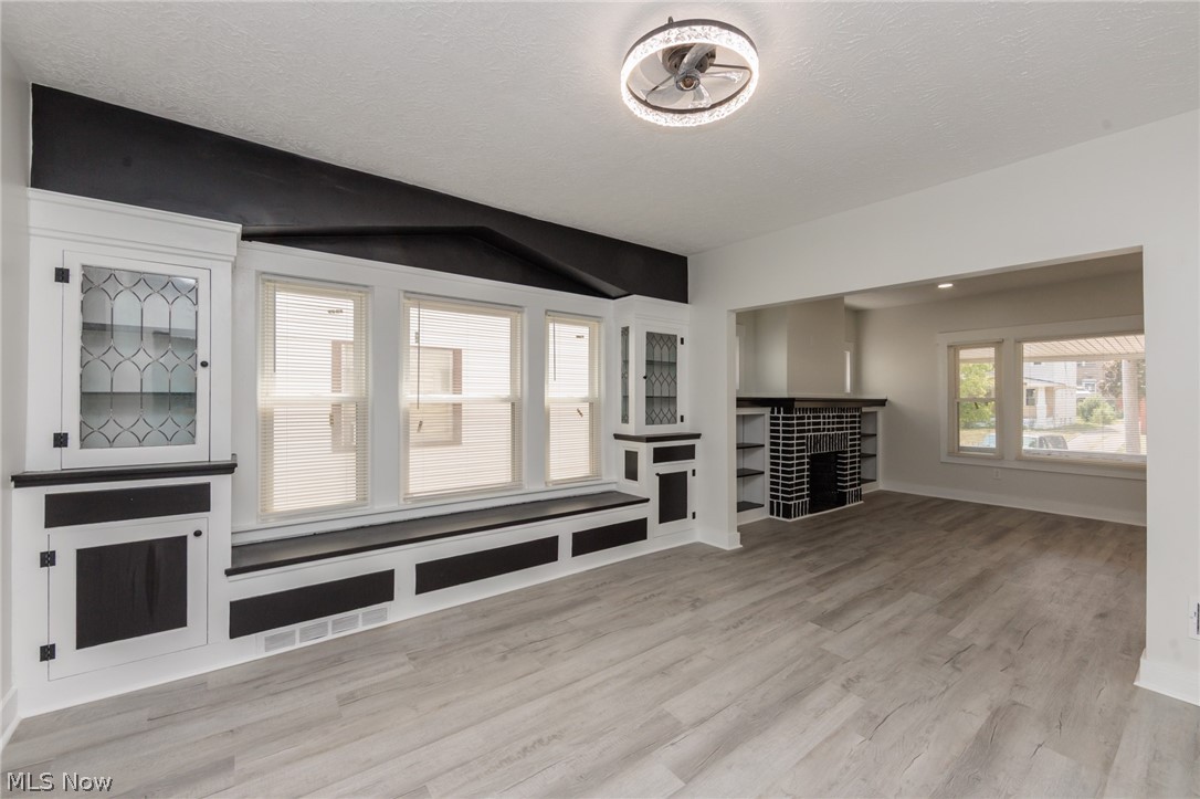 11711 Buckingham Avenue Property Photo 6