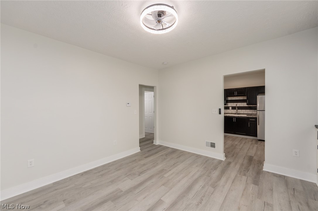 11711 Buckingham Avenue Property Photo 9