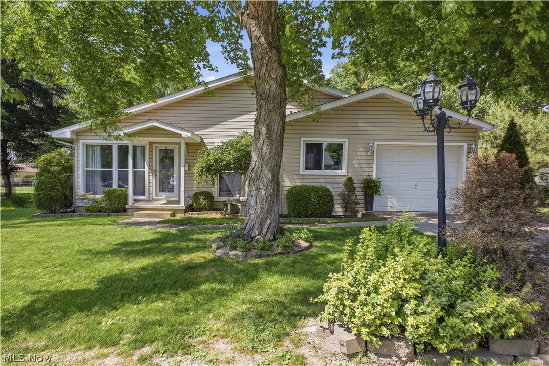 222 Sunset Court