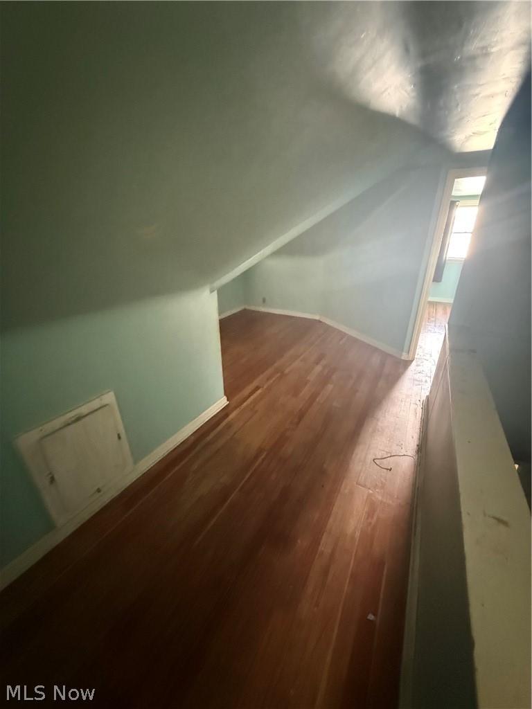 889 E 139th Street Property Photo 17