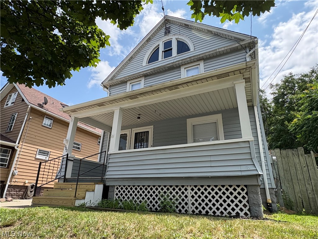 1082 Florida Avenue Property Photo 3