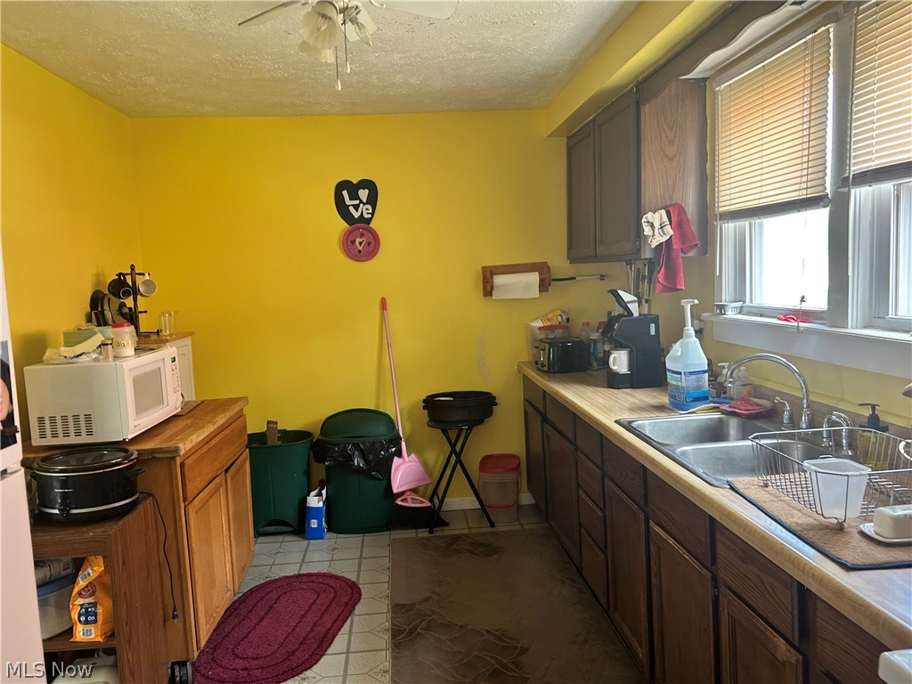 1726 E 45th Street Property Photo 9