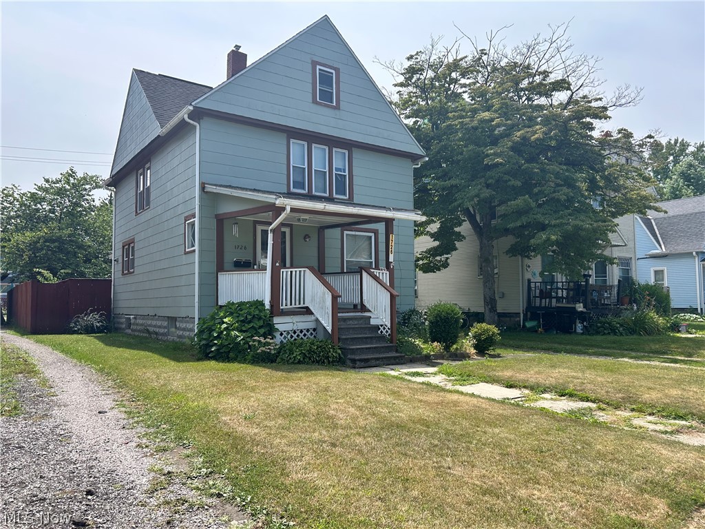 1726 E 45th Street Property Photo 36