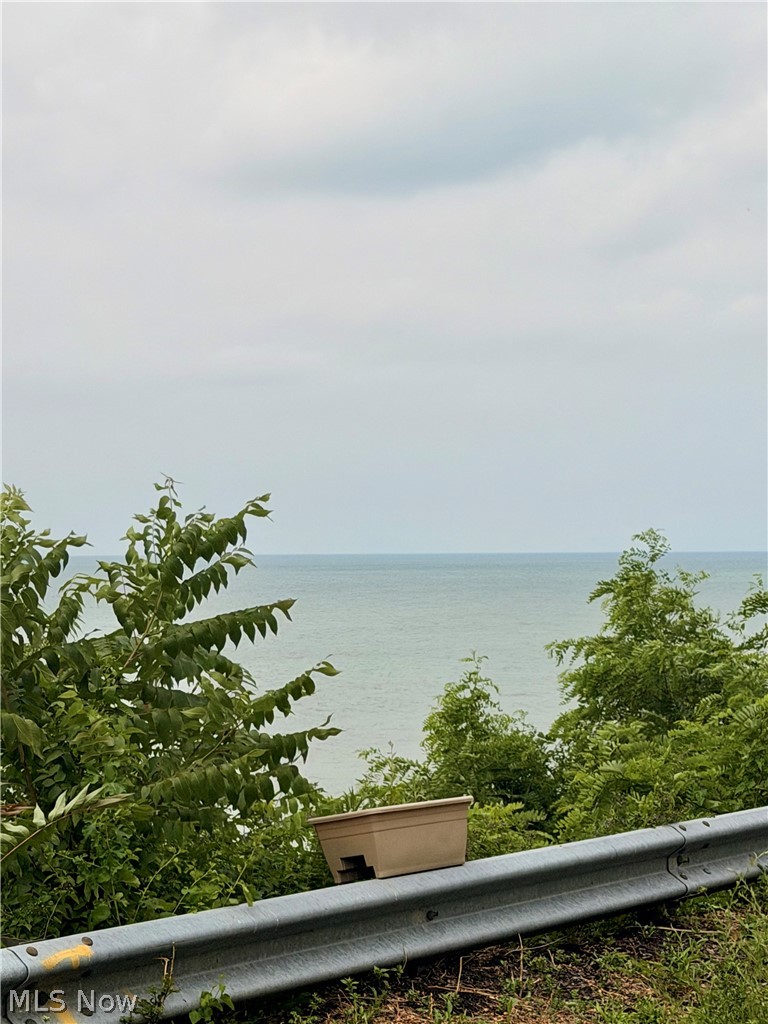128 Lakeview Boulevard Property Photo 28