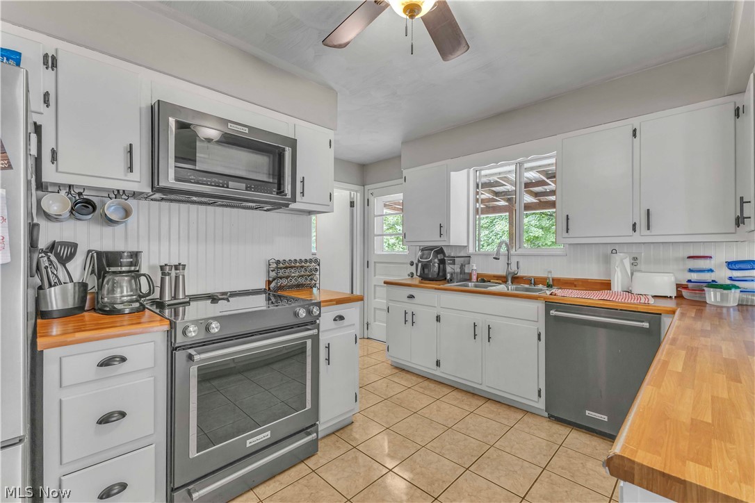 2208 Township Road 1097 Property Photo 8