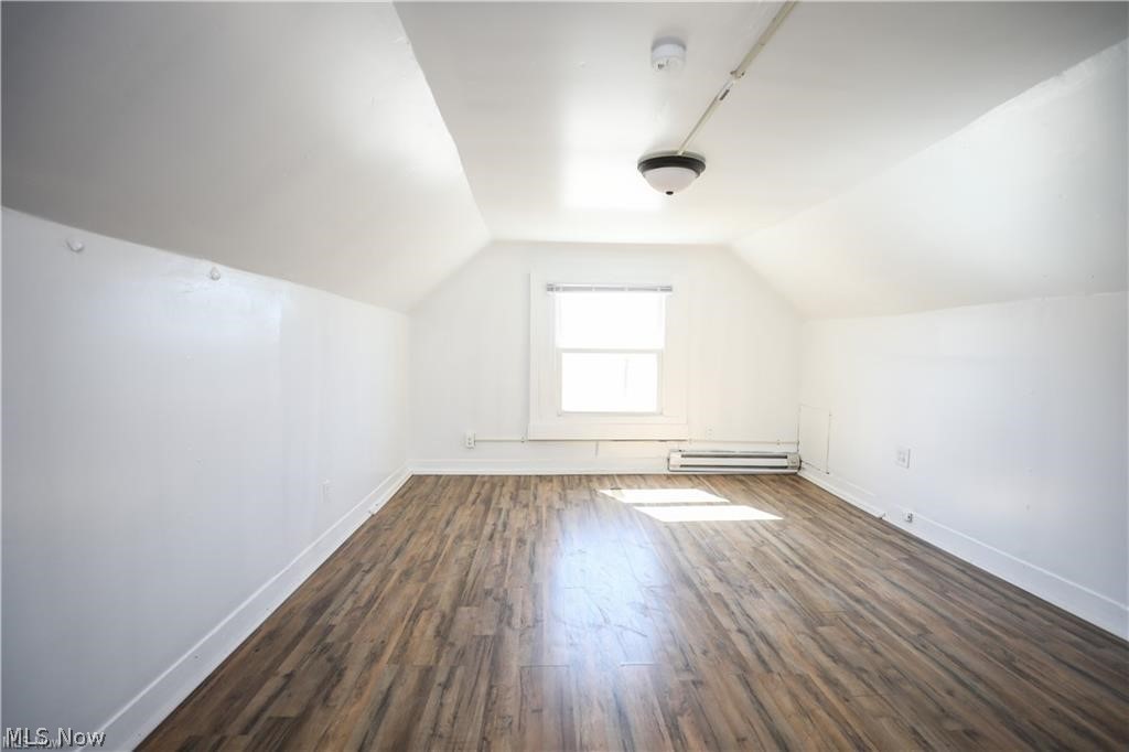 559 E Exchange E Property Photo 10