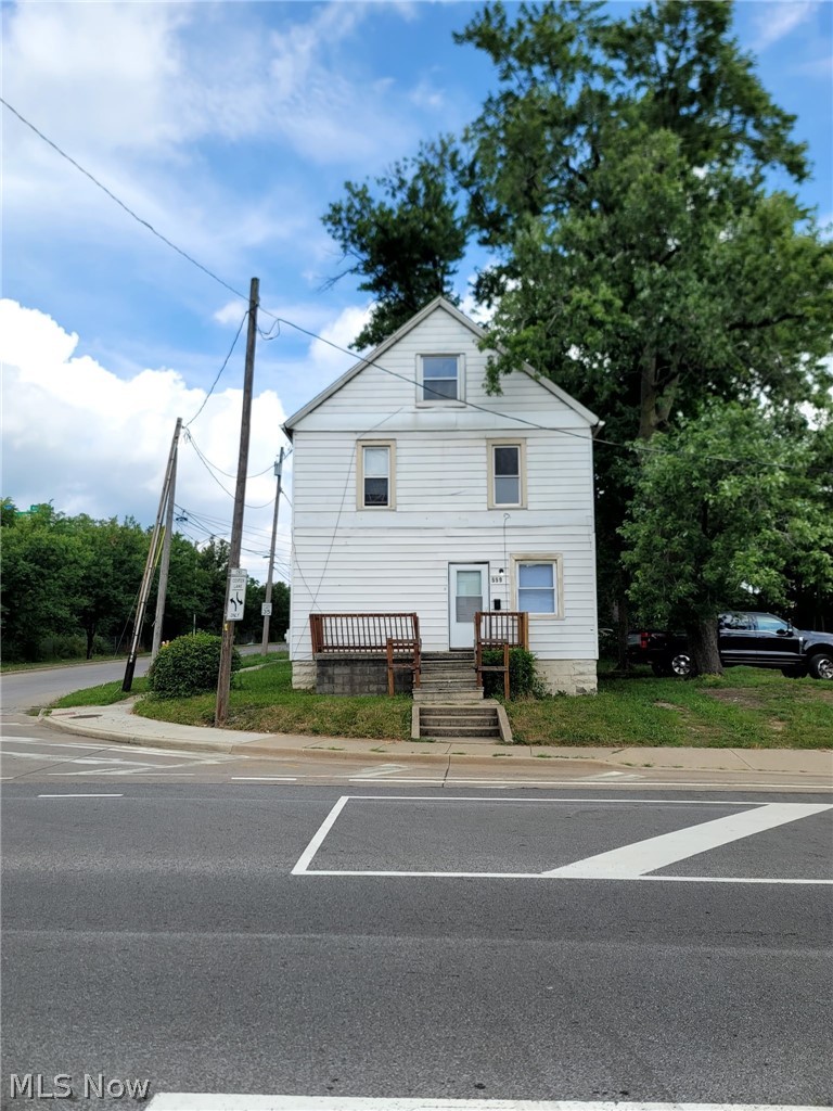 559 E Exchange E Property Photo 18