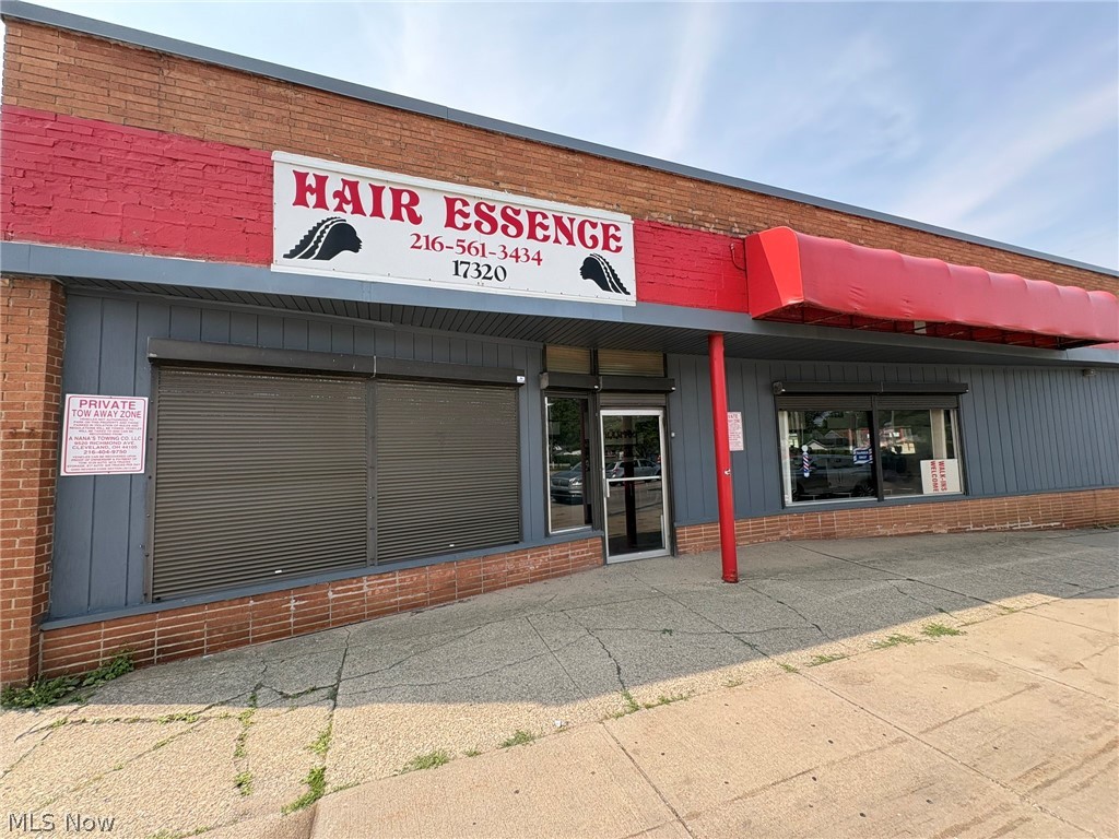 17320 Harvard Avenue Property Photo 2