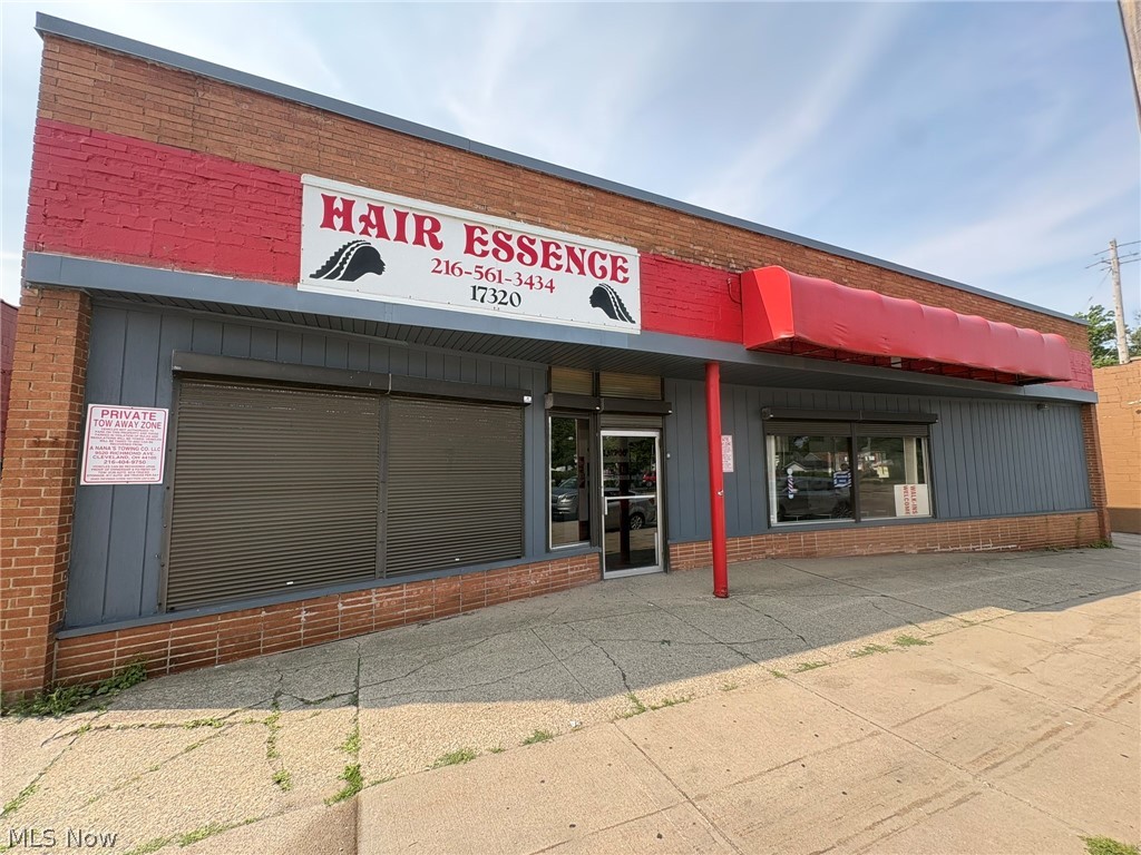 17320 Harvard Avenue Property Photo 3