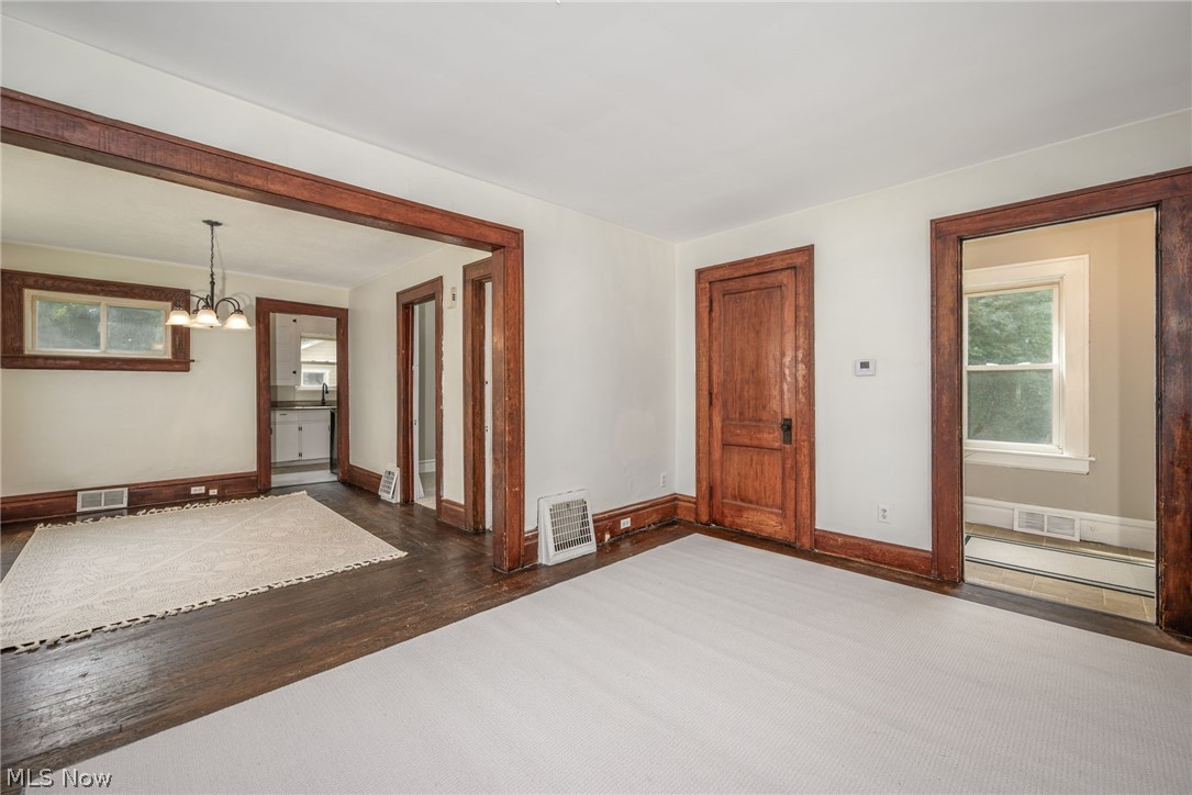 489 Marview Avenue Property Photo 8
