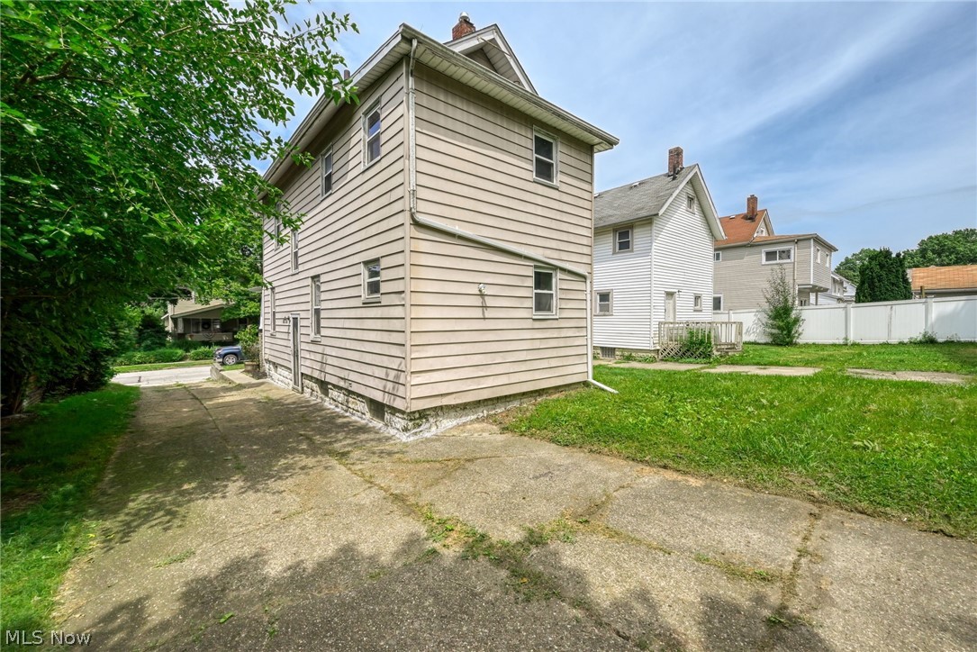 489 Marview Avenue Property Photo 32