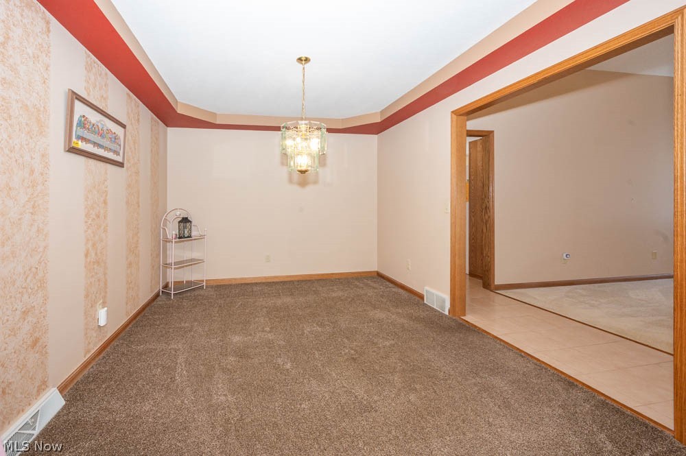 831 Auburn Hills Dr. A Property Photo 4