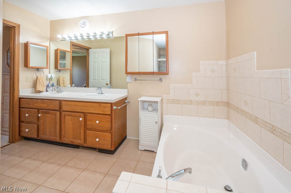 831 Auburn Hills Dr. A Property Photo 20