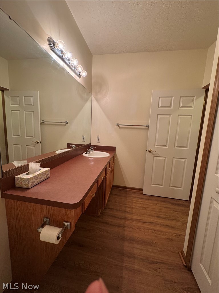 2474 Capulet Court Property Photo 14