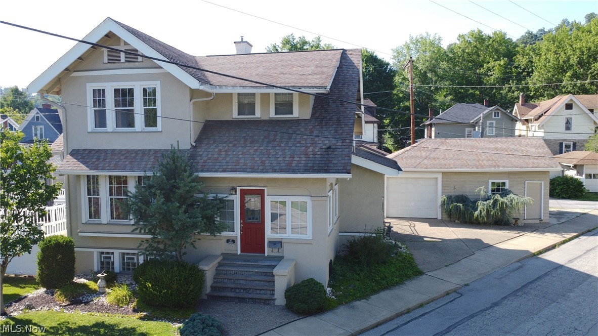 52 Maple Avenue