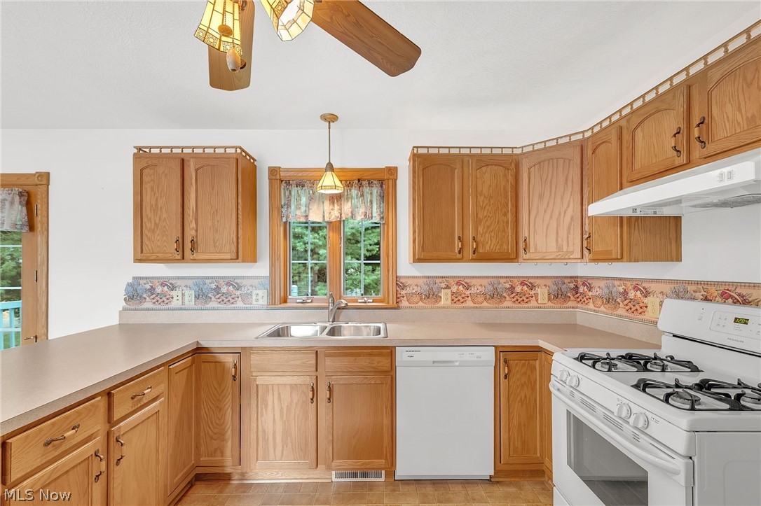 1 Cherokee Trail Property Photo 9