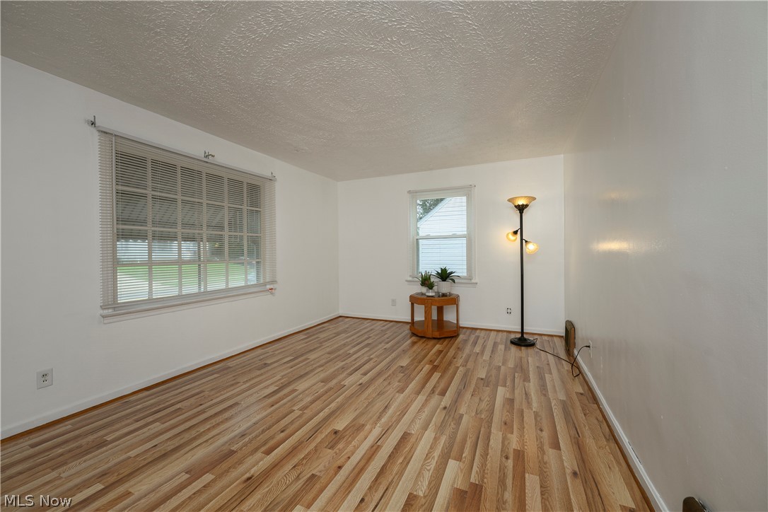 1320 19th Street Ne Property Photo 6