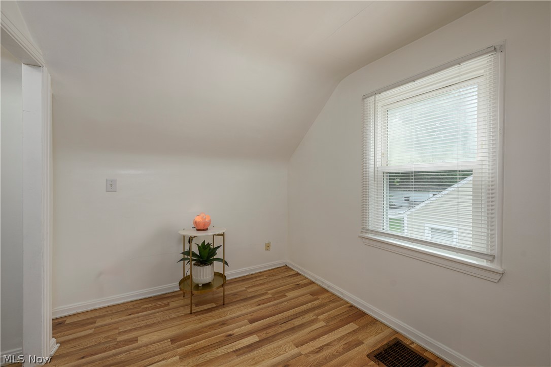 1320 19th Street Ne Property Photo 16