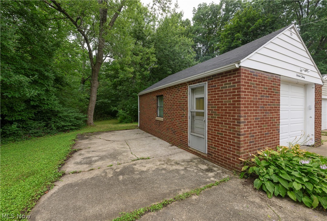 1320 19th Street Ne Property Photo 28