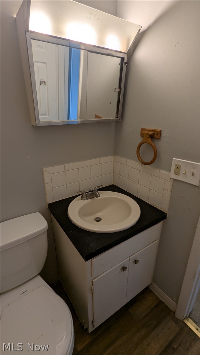 2597 Cory Avenue Property Photo 22