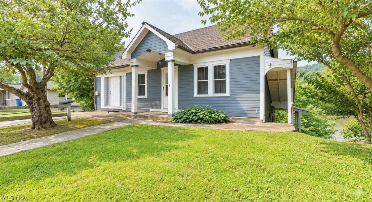 8779 N State Route 60 NW