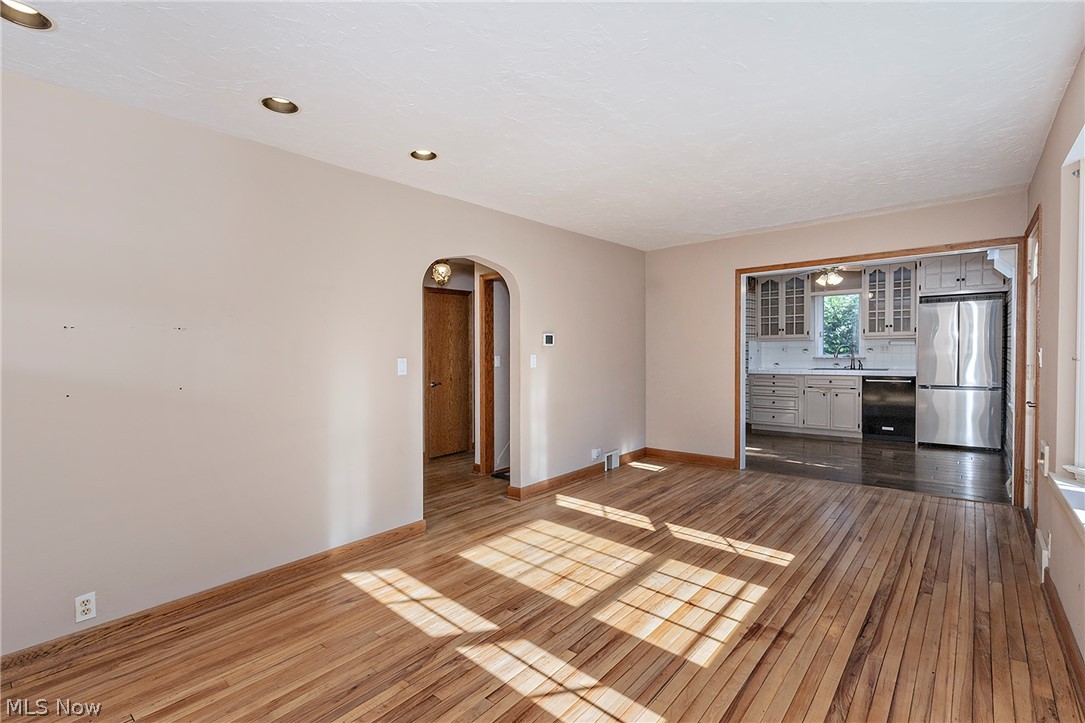 1016 Lander Road Property Photo 6