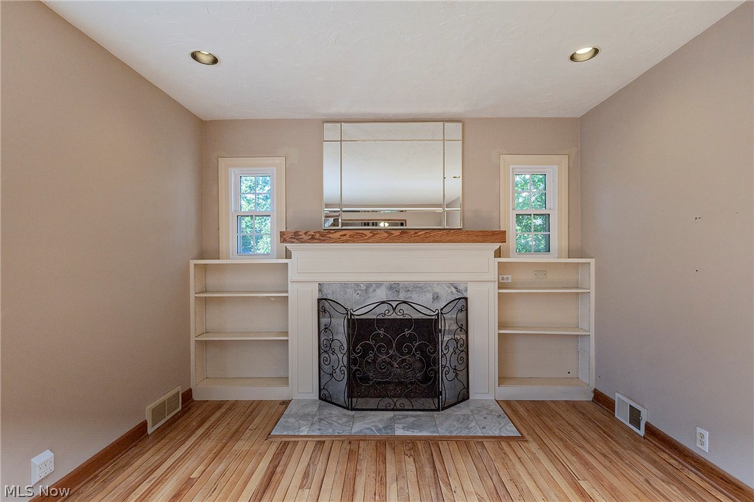 1016 Lander Road Property Photo 7