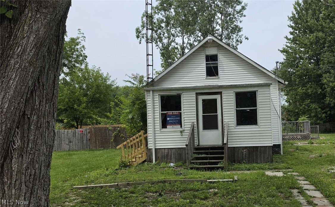 517 Dewitt Street Property Photo 1