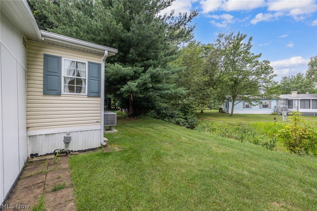 8 Jessica Lane Property Photo 6