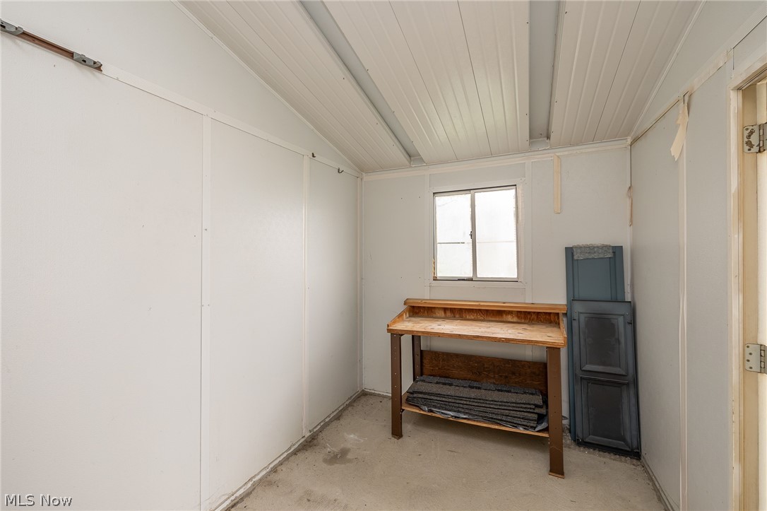 8 Jessica Lane Property Photo 8