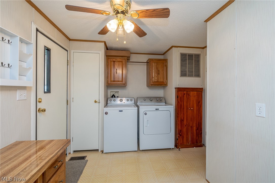 8 Jessica Lane Property Photo 10