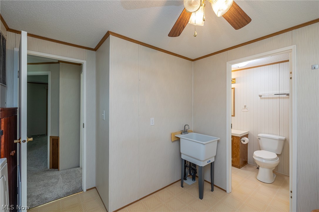 8 Jessica Lane Property Photo 11