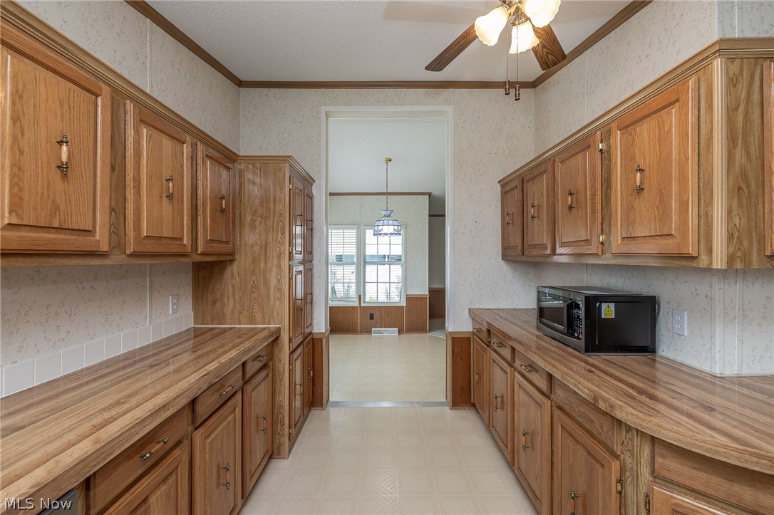 8 Jessica Lane Property Photo 17