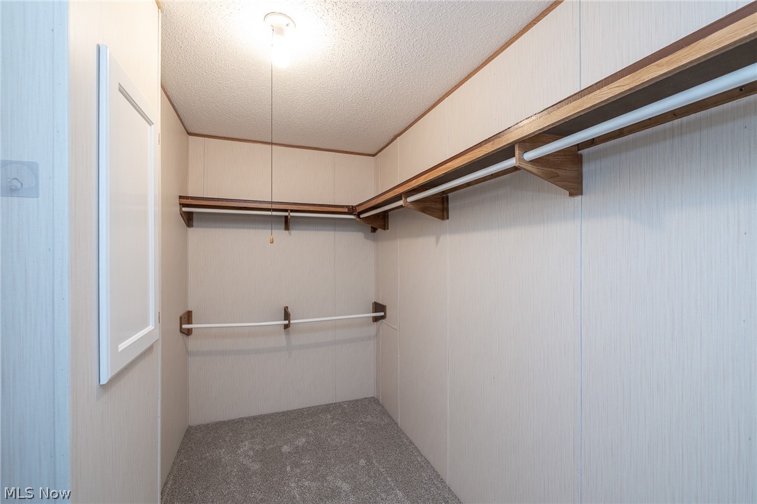 8 Jessica Lane Property Photo 29
