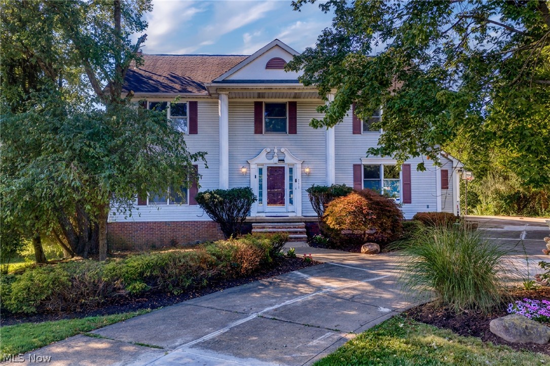 111 Waverly Lane