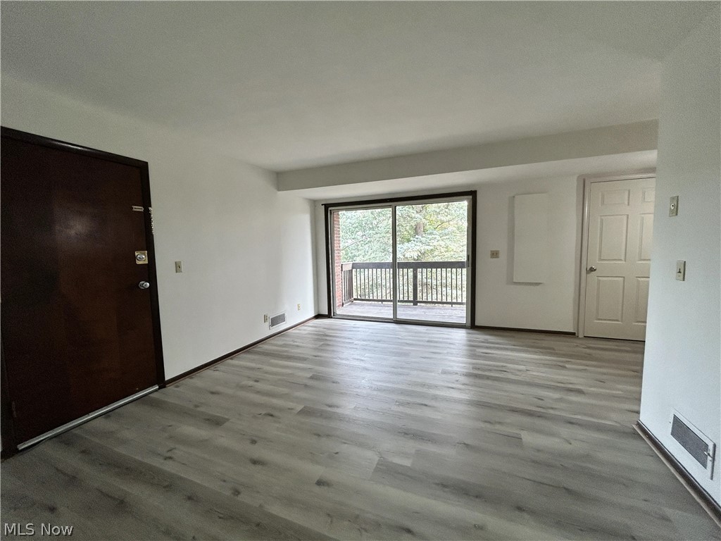 94 View Street 9 Property Photo 2