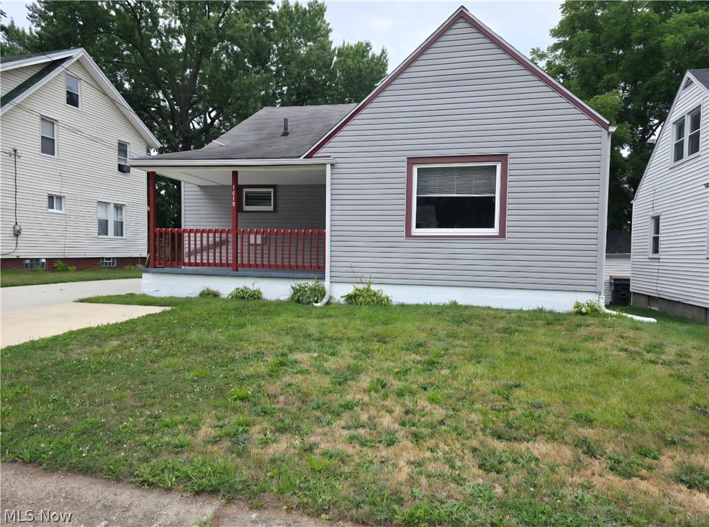 1810 Saint Elmo Avenue Ne Property Photo 1