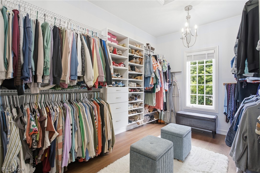 315 Glengarry Drive Property Photo 24