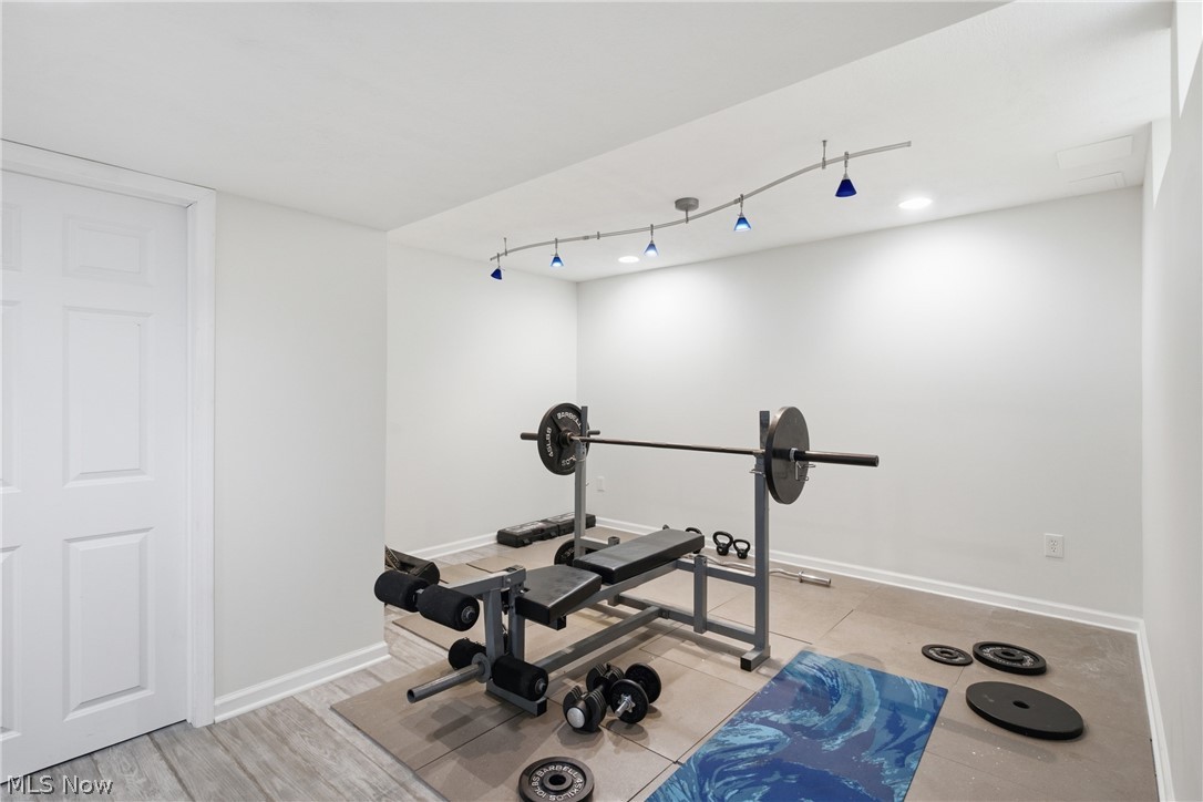 315 Glengarry Drive Property Photo 35
